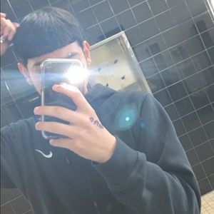 Meet your Posher, Luis